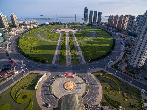 Xinghai Square Muhteşem Deniz Manzarası ve Canlı Atmosferi ile Bekliyor!